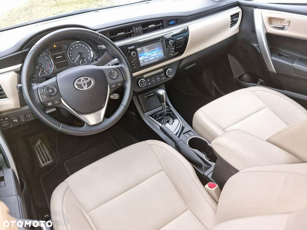 Toyota Corolla - 20