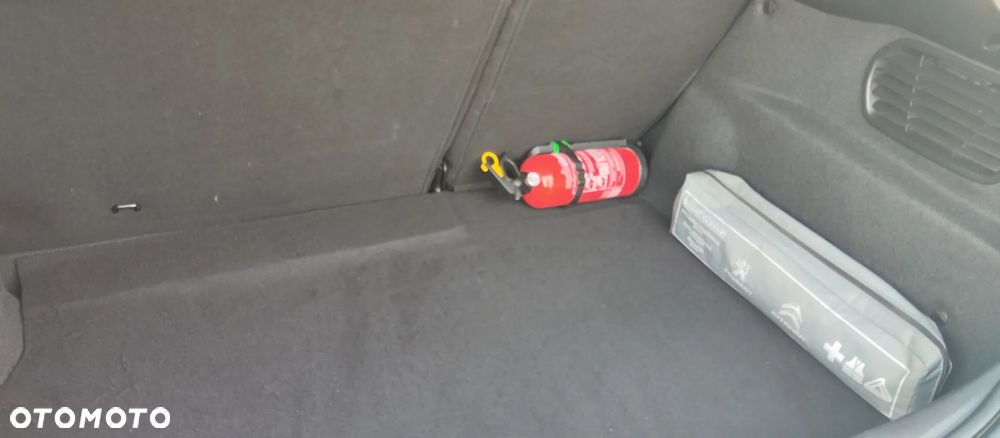 Peugeot 208 82 VTI Style - 27