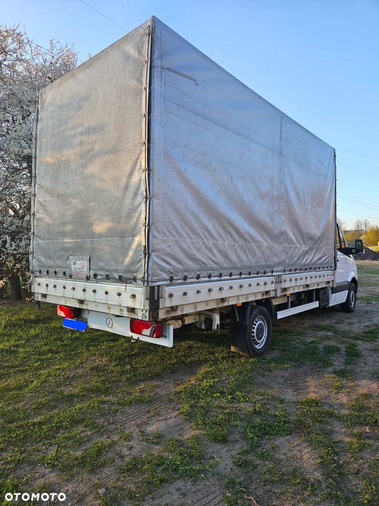 Mercedes-Benz Sprinter - 5