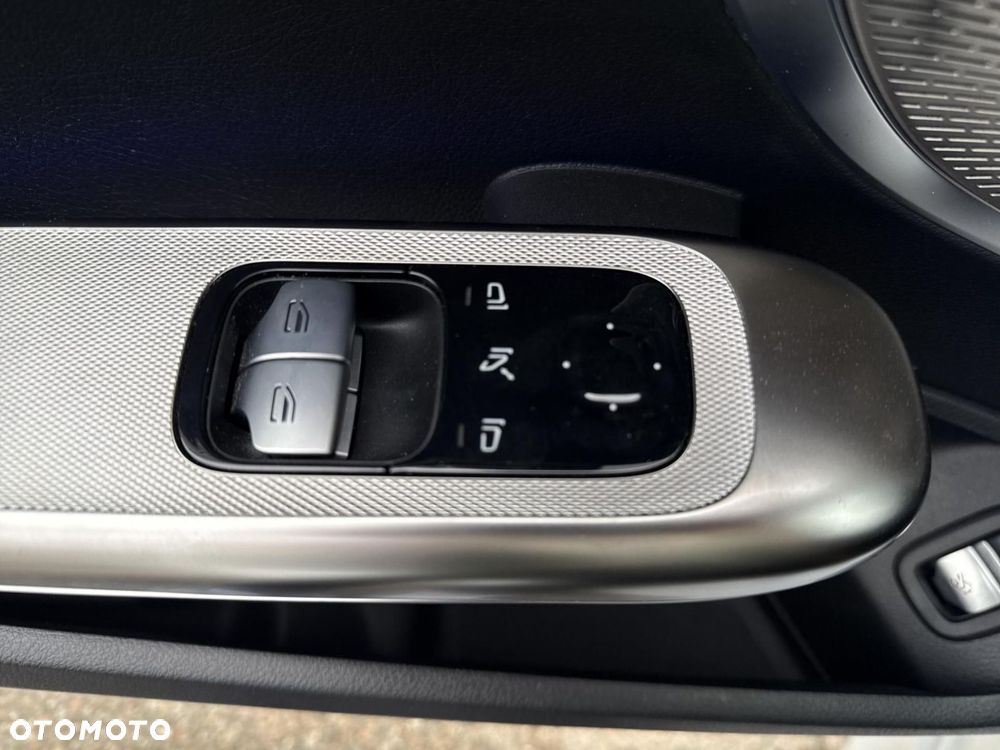 Mercedes-Benz CLE - 28