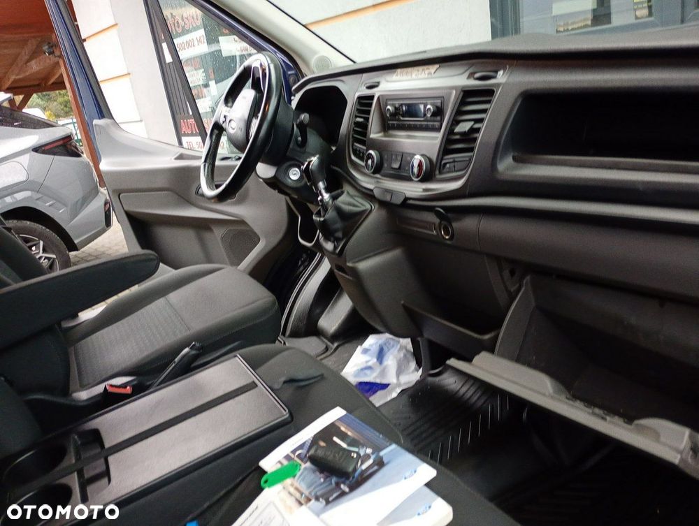 Ford Transit - 18