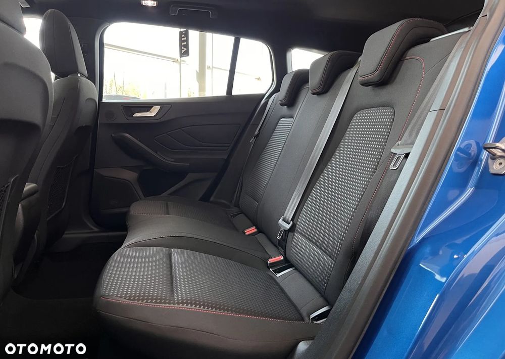 Ford Focus 1.5 EcoBoost ST-Line ASS - 25