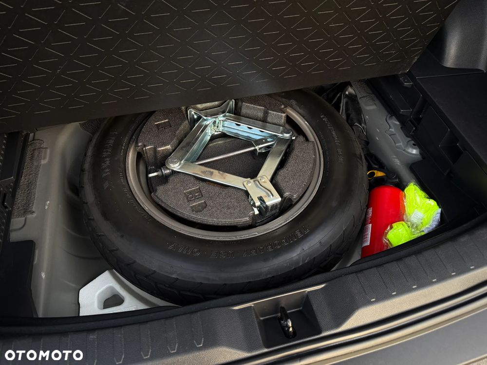 Toyota RAV4 2.5 Hybrid Comfort 4x2 - 26