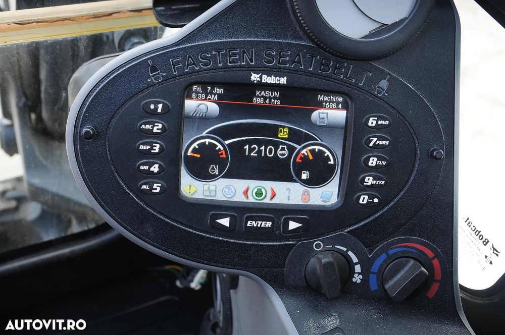 Bobcat E55 MiniExcavator 5,5 tone - 9