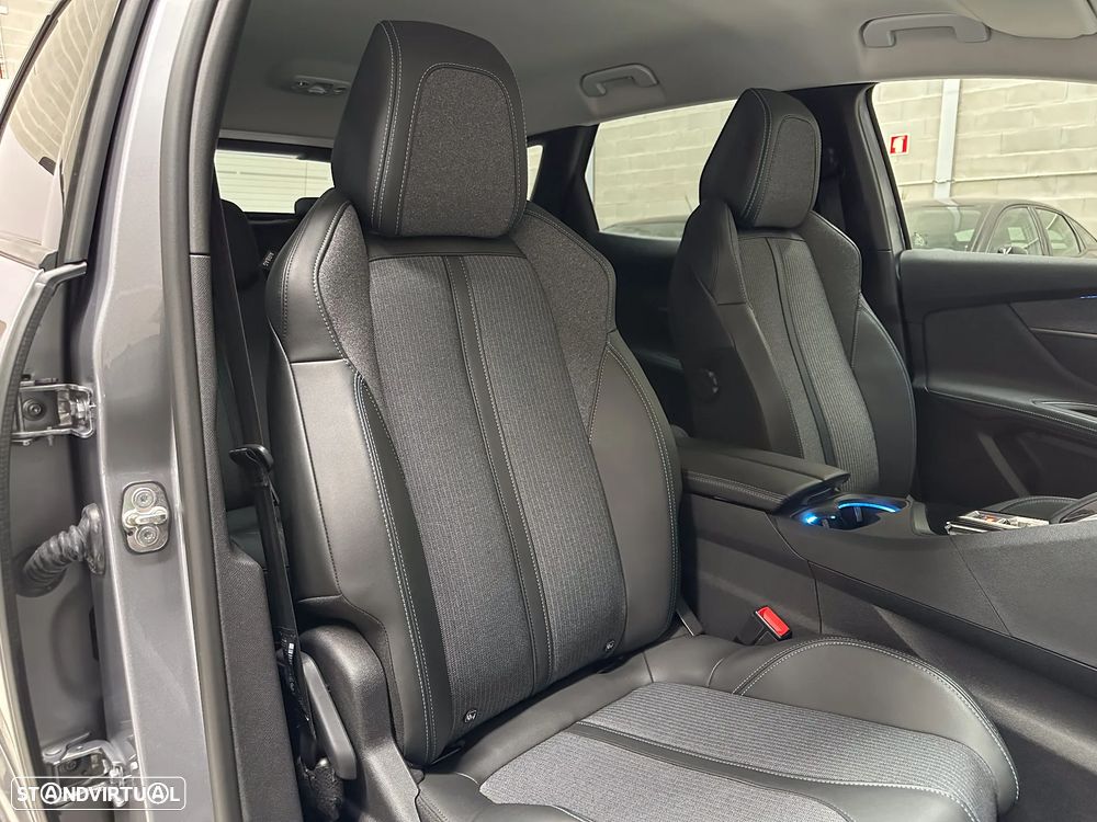 Peugeot 3008 225 e-EAT8 Allure Pack - 12