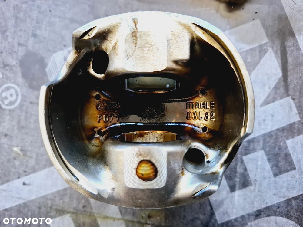 Tłok Korbowód Komplet 059AE 83L82 Audi VW 3.0TDI CAP CAR - 9