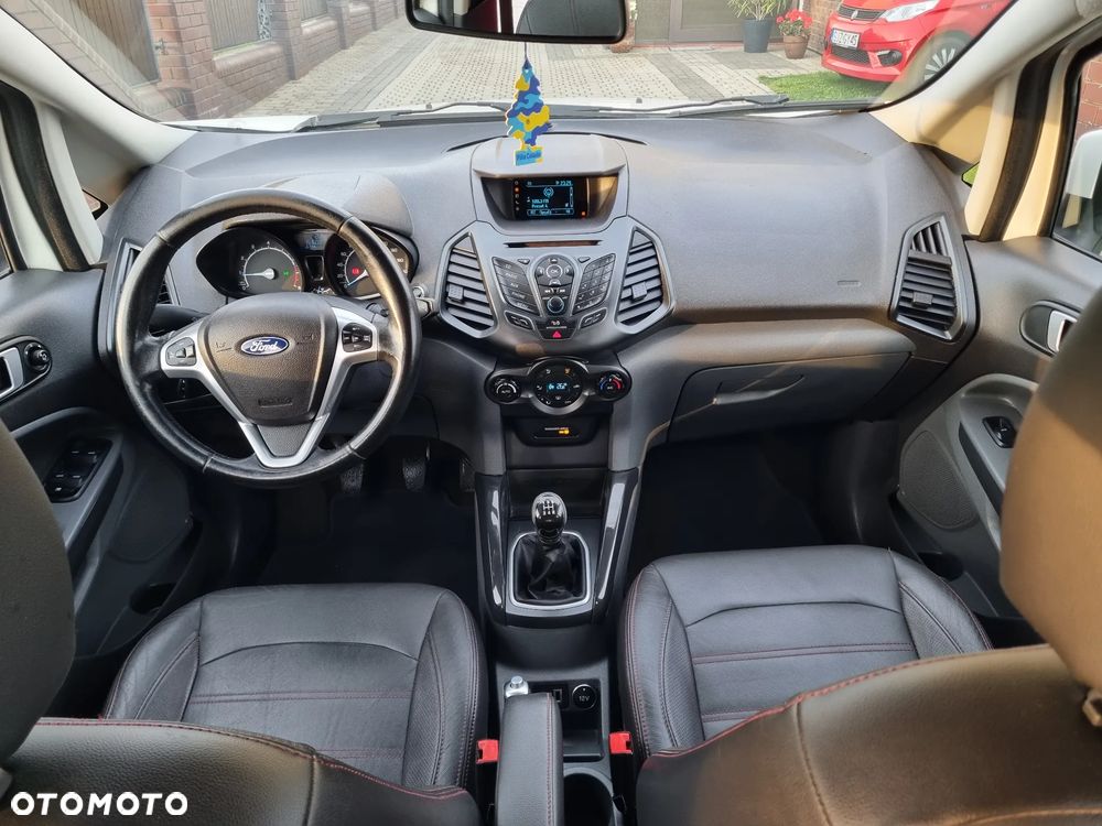 Ford EcoSport 1.0 EcoBoost ST-LINE - 17