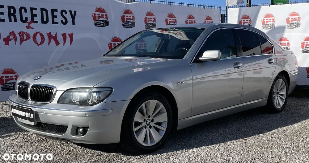 BMW Seria 7 750i - 4