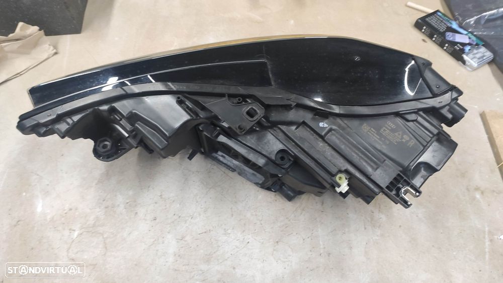 farol direito Audi A6 4K full Led - 7