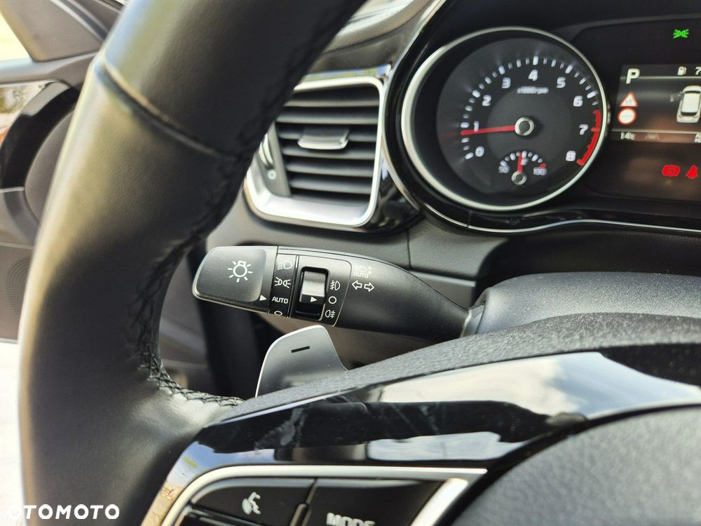 Kia Ceed 1.5 T-GDI Tribute DCT - 32