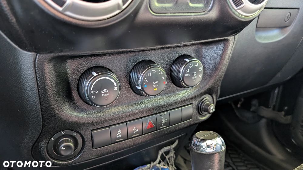 Jeep Wrangler 2.8 CRD Rubicon - 28