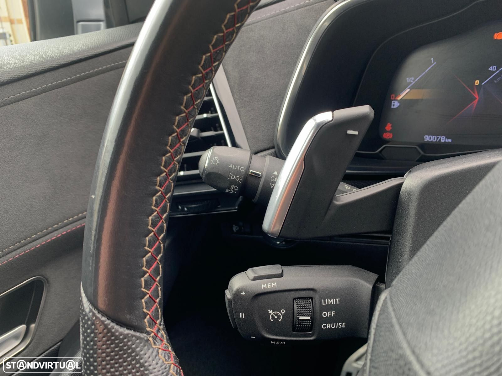 DS DS7 Crossback 1.5 BlueHDi Performance Line EAT8 - 25