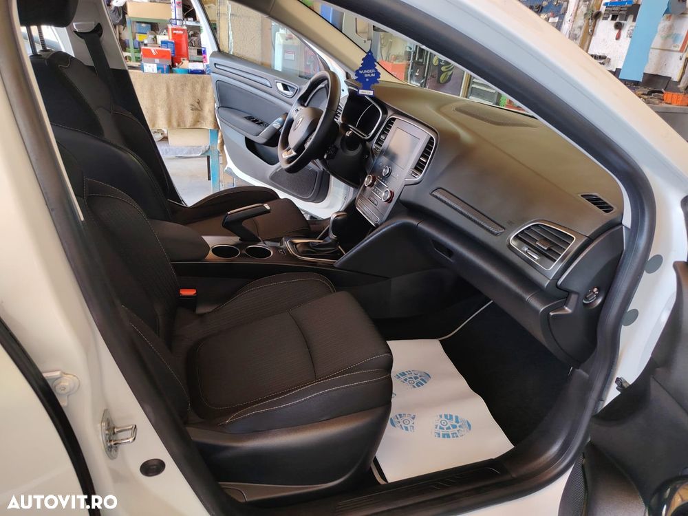 Renault Megane BLUE dCi 115 EDC BUSINESS EDITION - 6