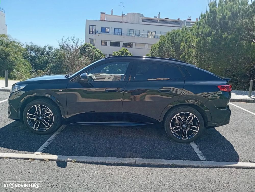 BMW iX2 eDrive20 Pack Desportivo M Pro - 2