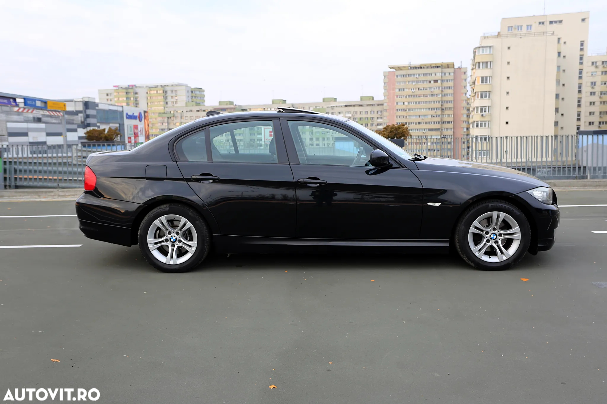 BMW Seria 3 320i Edition Exclusive - 2