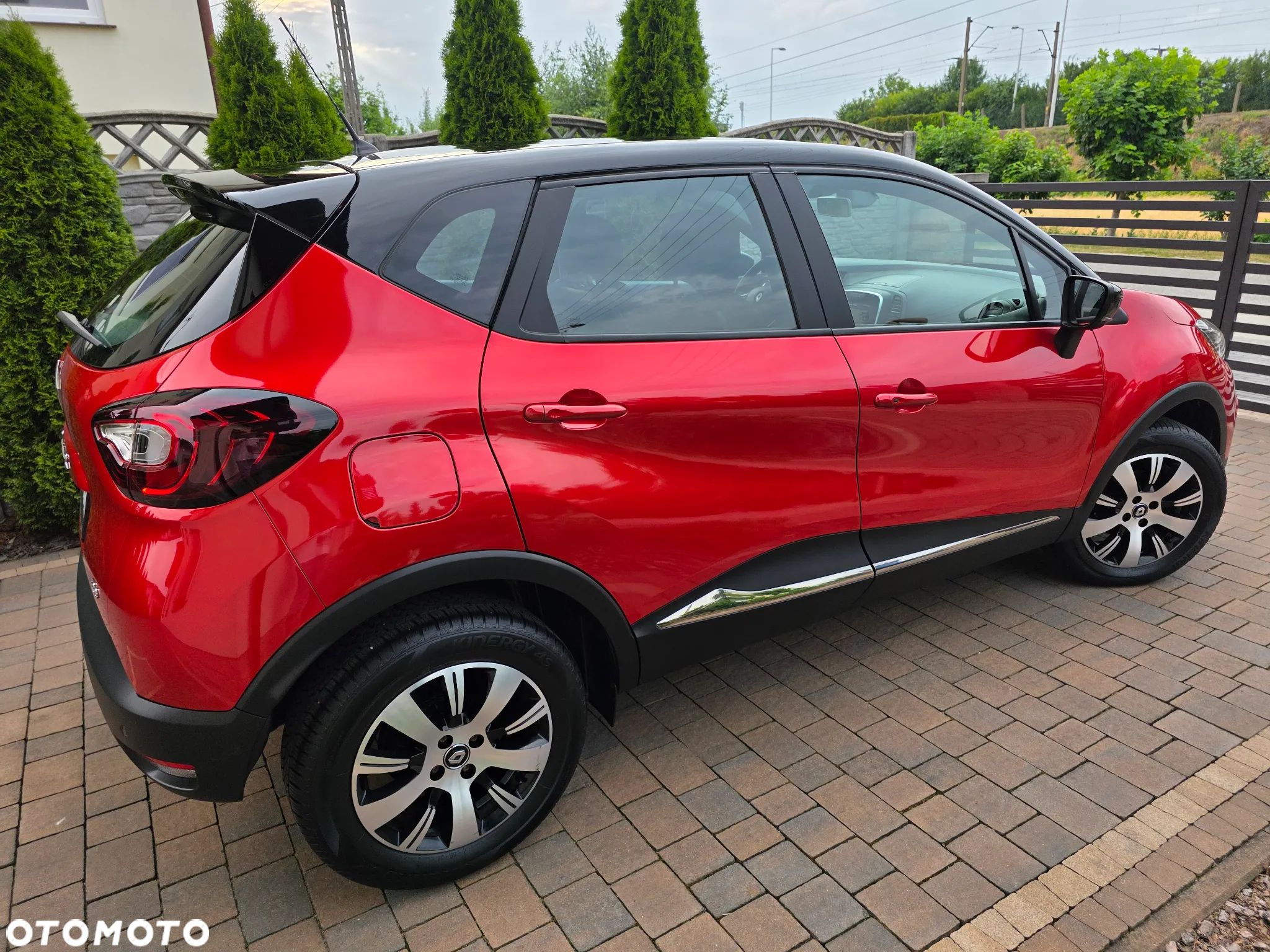 Renault Captur - 9