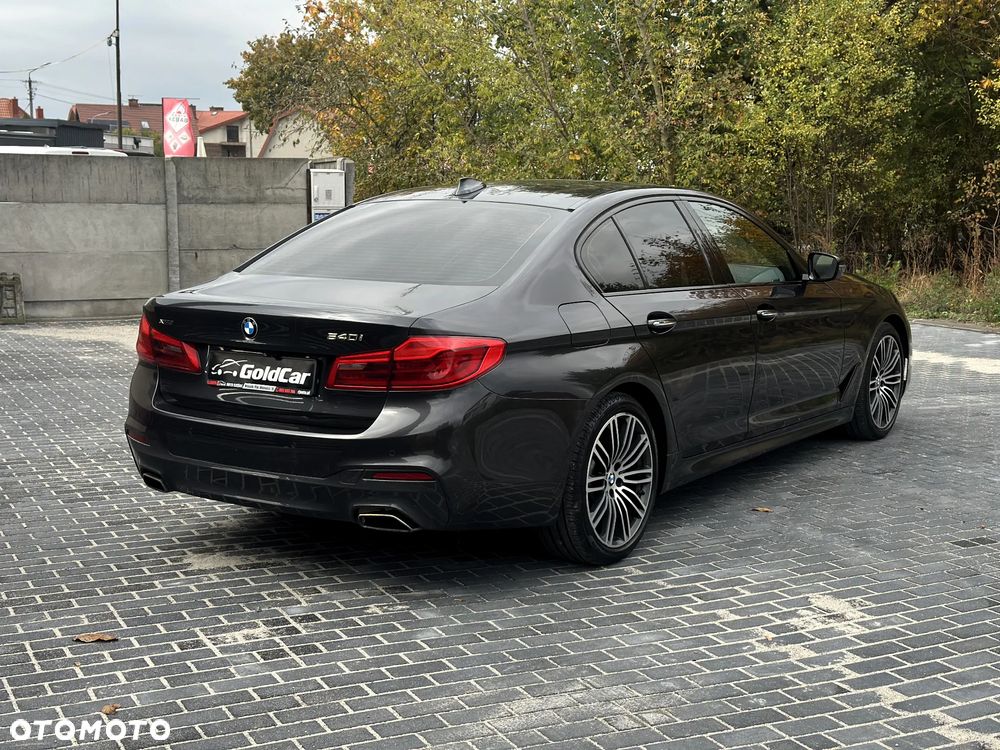 BMW Seria 5 540i xDrive Luxury Line - 4