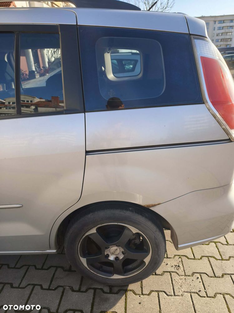 Mazda 5 2.0 CD DPF Comfort - 11