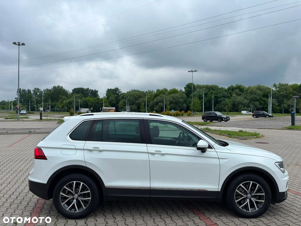 Volkswagen Tiguan 2.0 TDI SCR DSG Elegance - 4