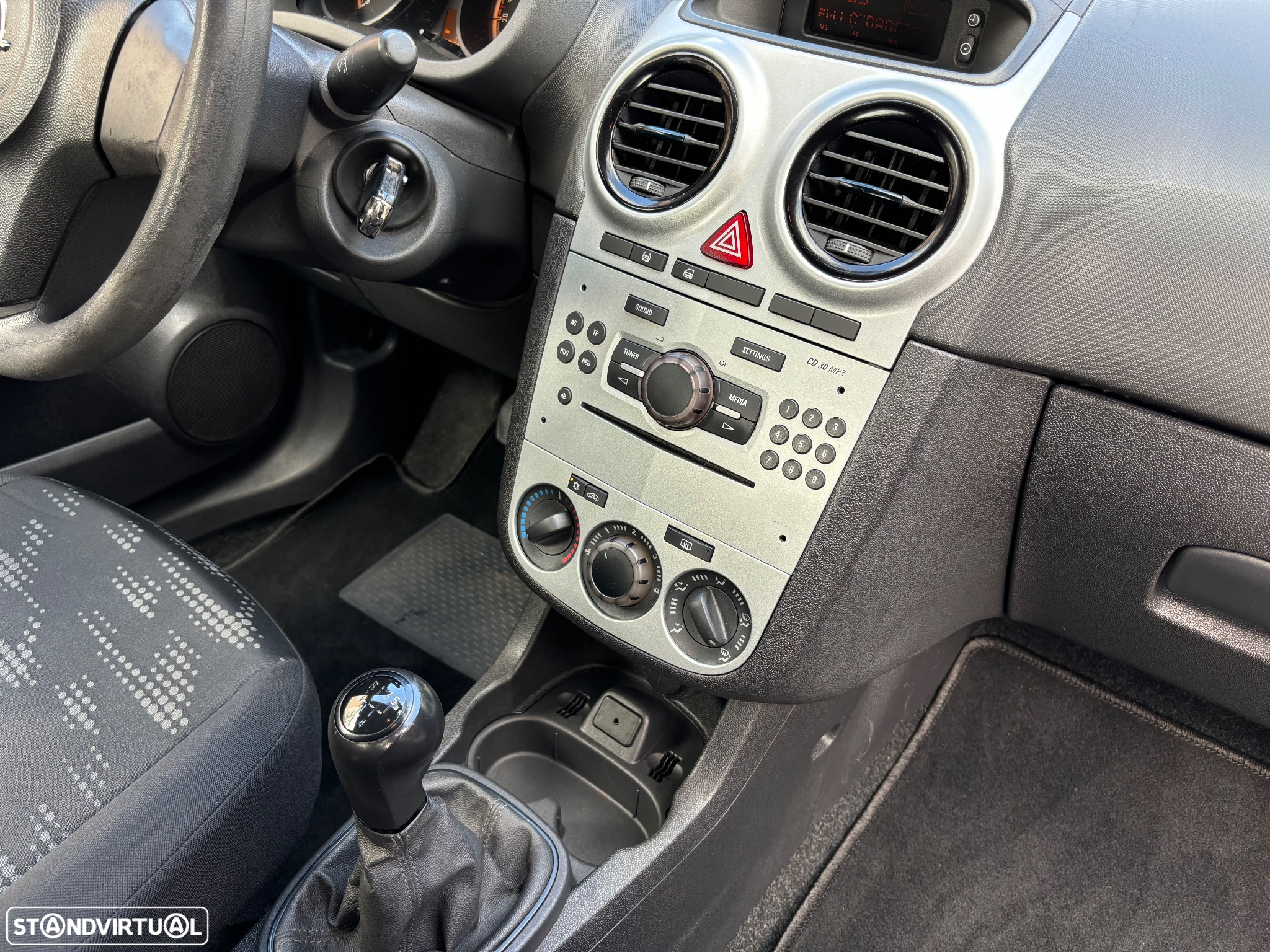 Opel Corsa D 1.3 Cdti Sport Van - 13