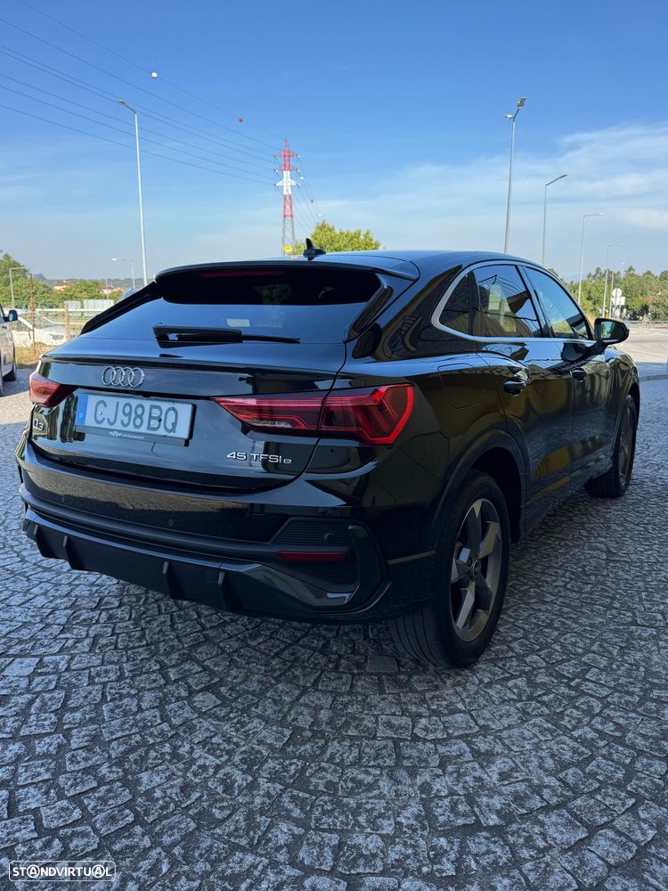 Audi Q3 45 TFSIe S tronic S line - 8