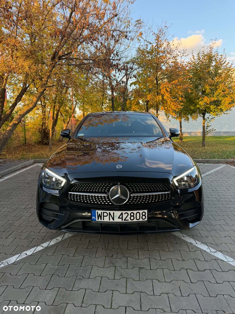 Mercedes-Benz E-Class 2021 photo 4