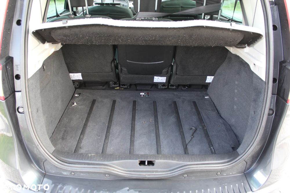 Renault Scenic 1.6 16V Expression - 12