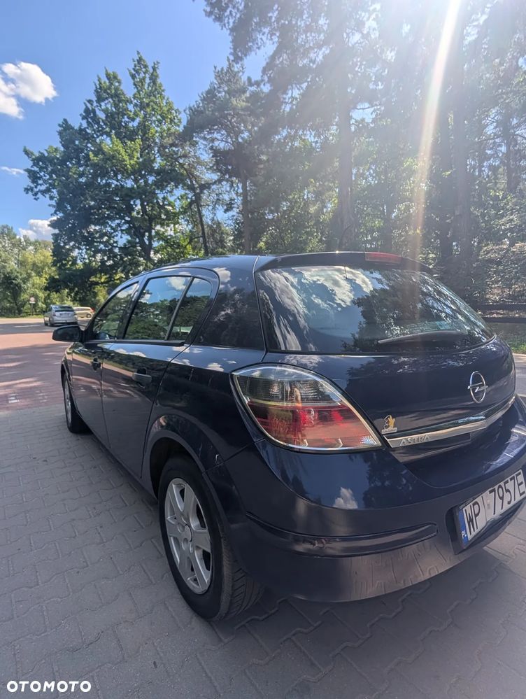 Opel Astra 1.7 CDTI - 14