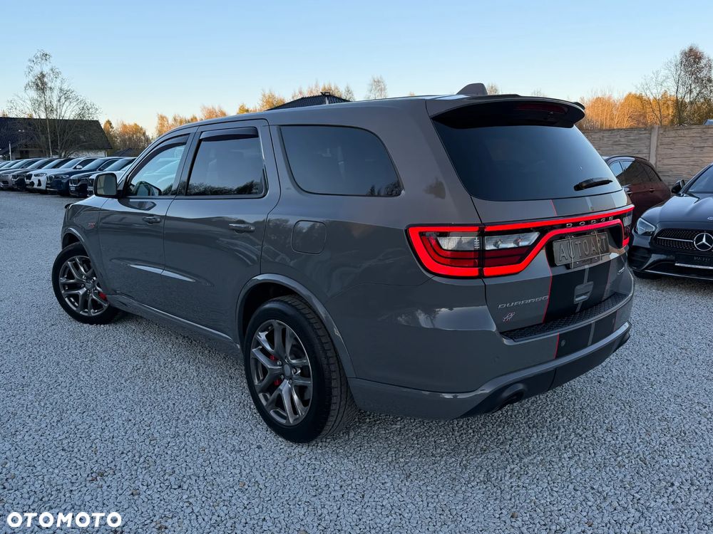 Dodge Durango 6.4 SRT - 11