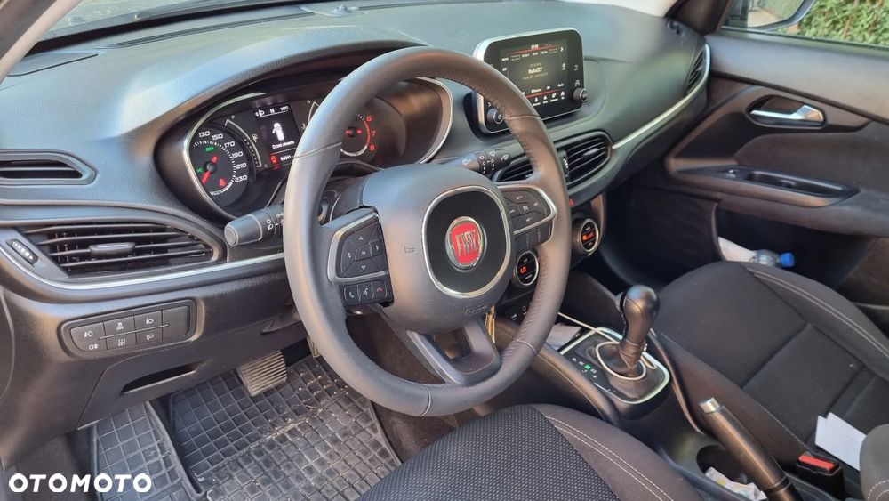 Fiat Tipo 1.6 E-Torq 16v Lounge - 3