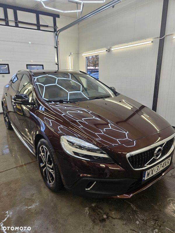 Volvo V40 Cross Country T3 Drive-E Summum