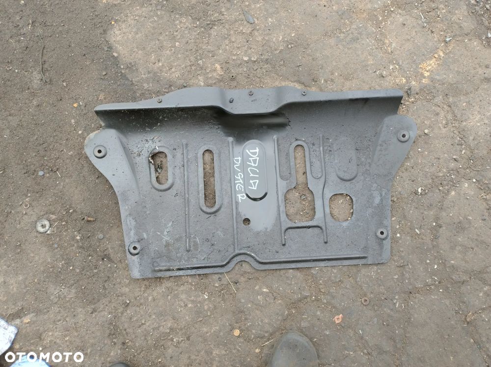 Dacia DUSTER I osłona pod silnik - 2