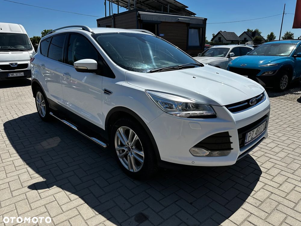 Ford Kuga - 2