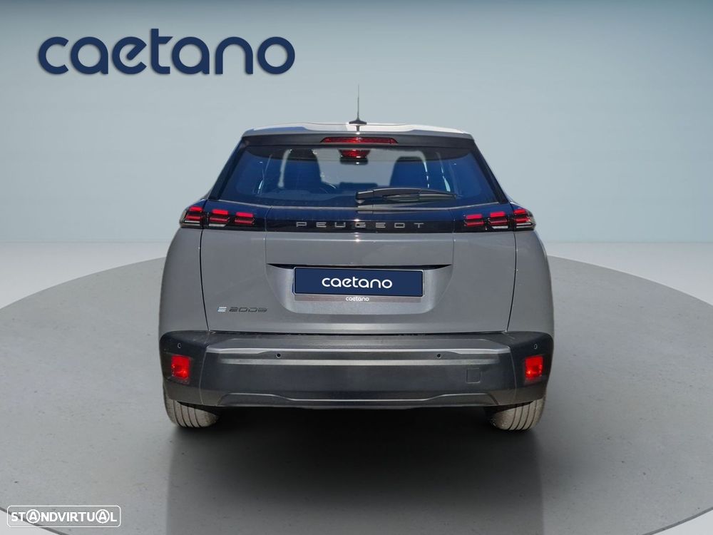 Peugeot e-2008 54 kWh Style - 11