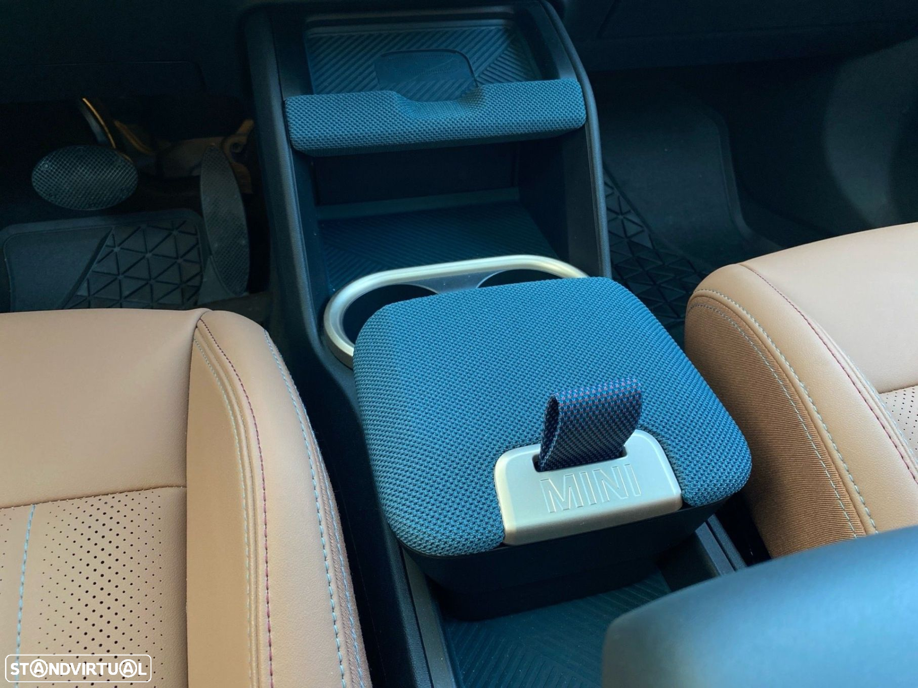 MINI Countryman D Favoured L - 13