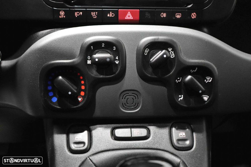 Fiat Panda 1.0 Hybrid City Life - 24