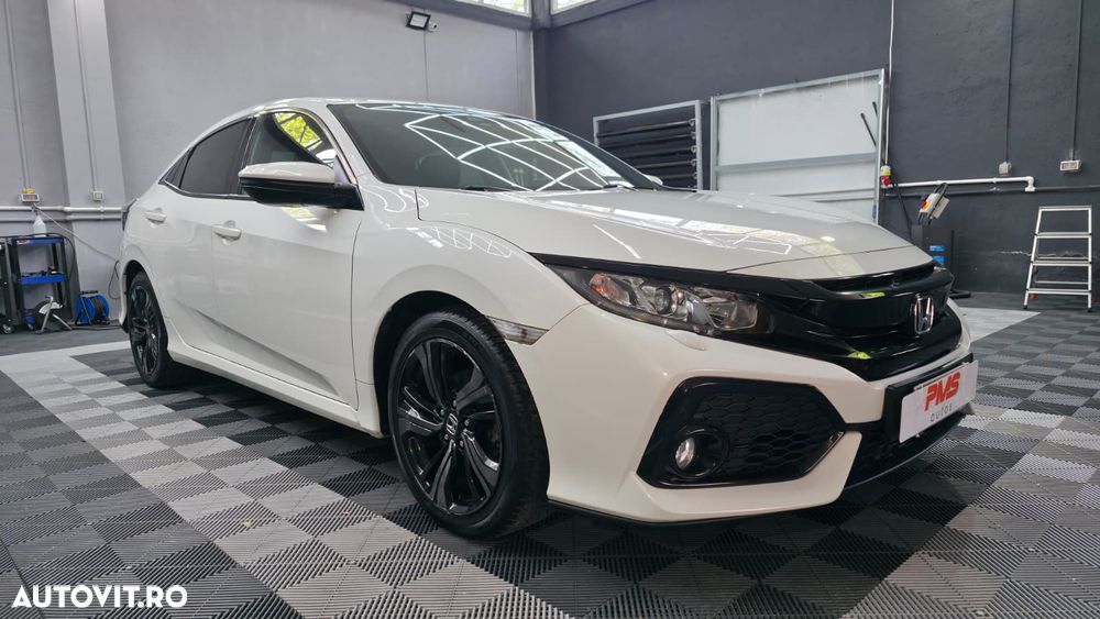 Honda Civic 1.0 i-VTEC Turbo Elegance - 12