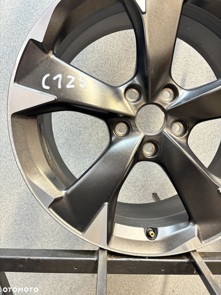 1 Felga Alu. Seat Leon, Cupra 18" 5FA 601 025H, ET 45, 7,5J - 5