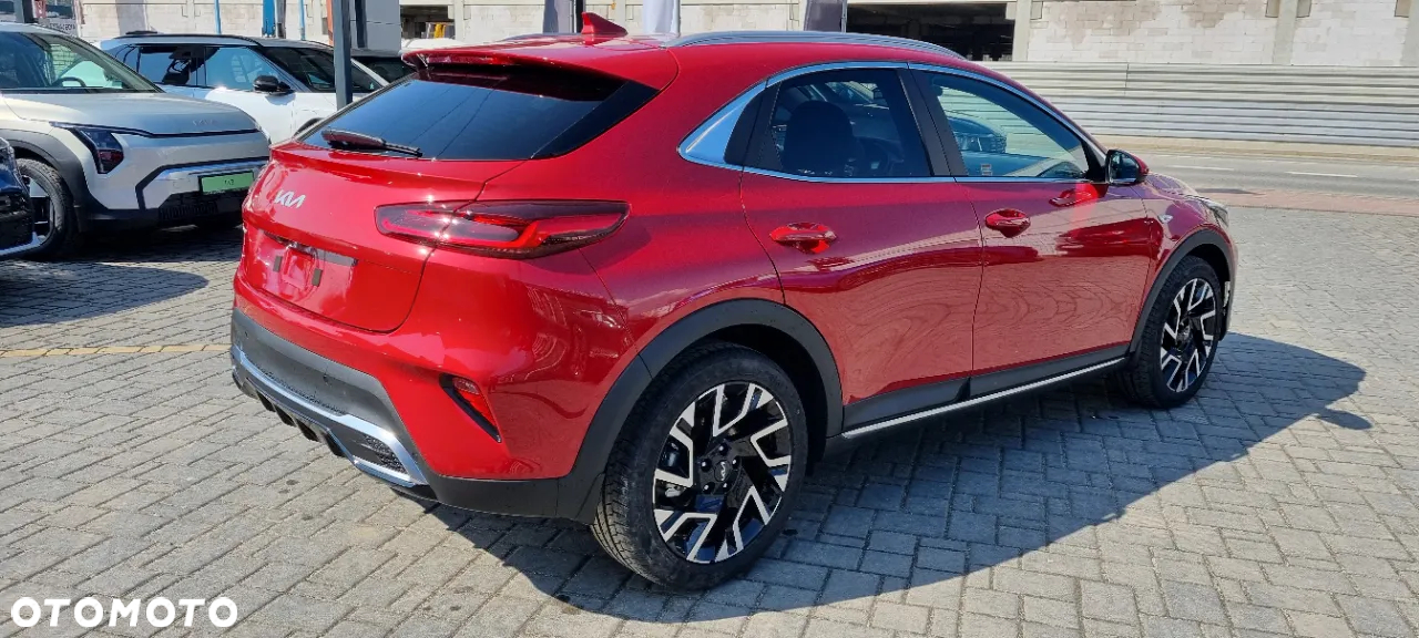 Kia XCeed 1.5 T-GDI M - 8