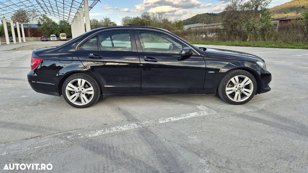 Mercedes-Benz C 250 CDI 4M BlueEFFICIENCY - 3