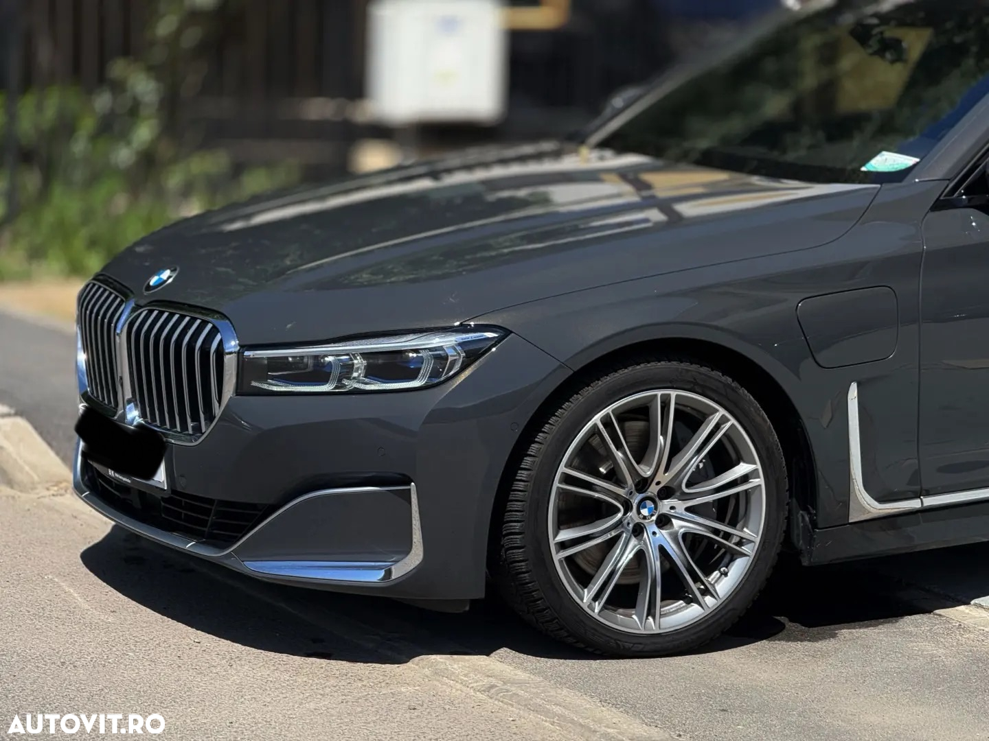 BMW Seria 7 745Le xDrive AT PHEV - 3