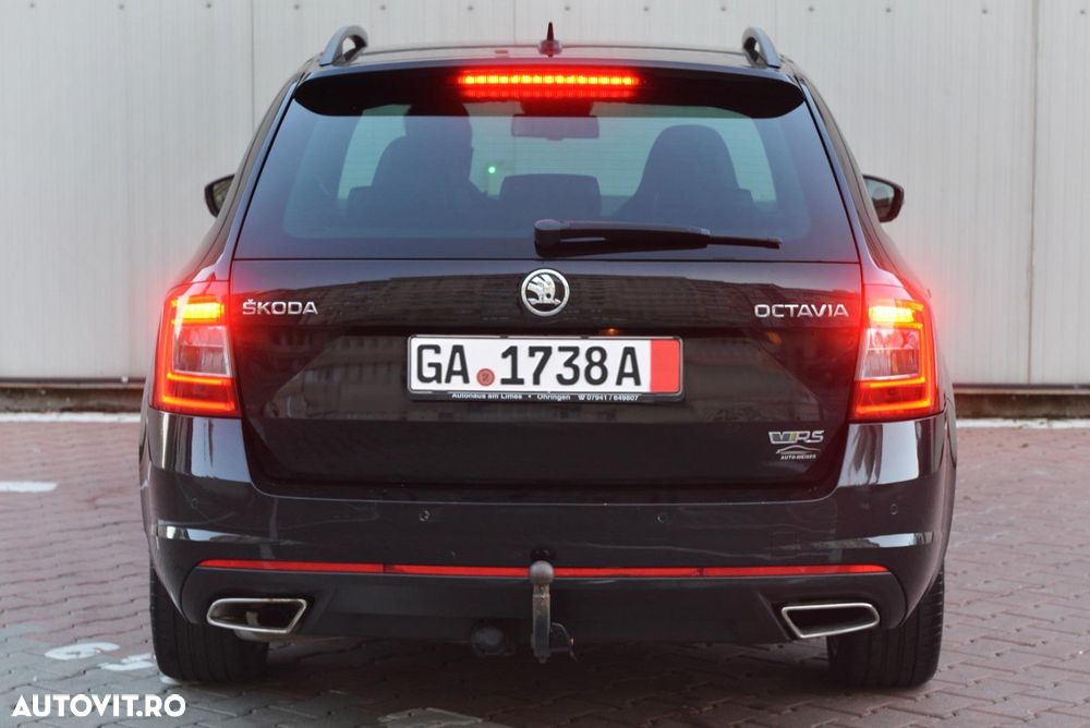 Skoda Octavia 2.0 TDI (Green tec) 4x4 DSG RS - 10
