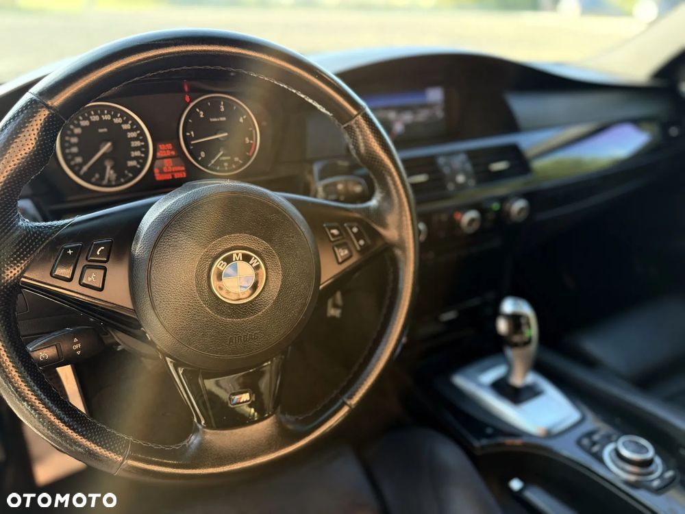 BMW Seria 5 - 12