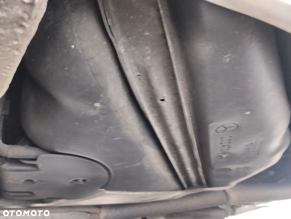 Mercedes-Benz CLK - 31