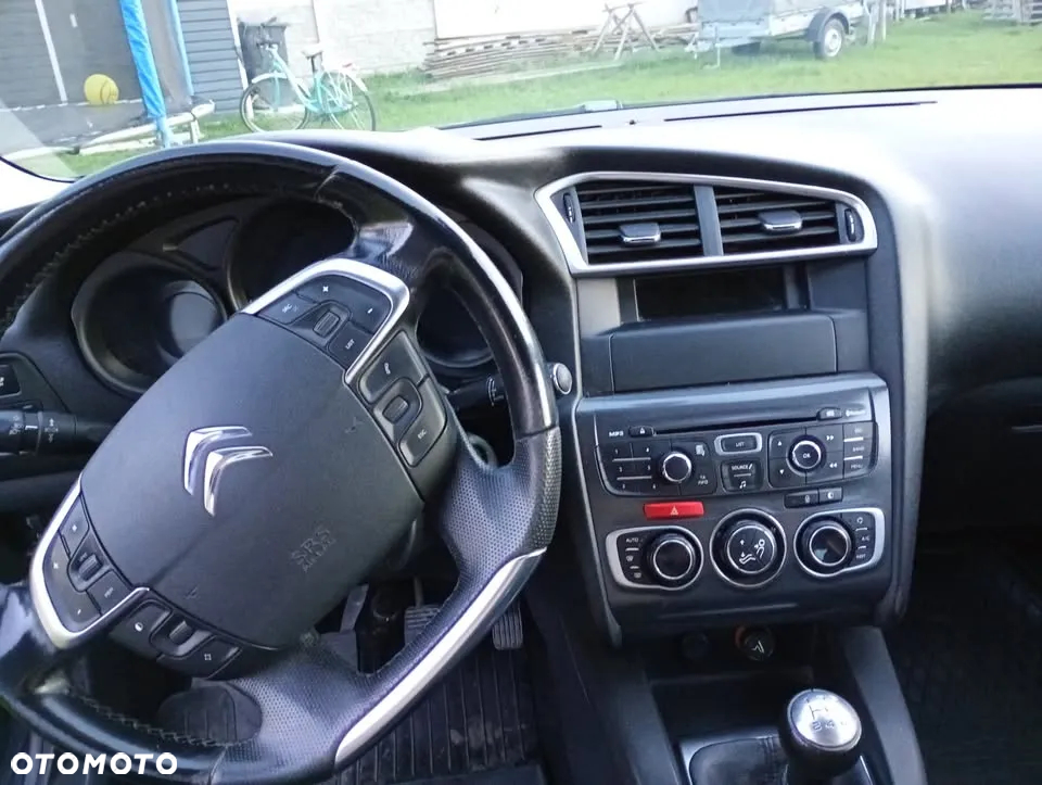 Citroën C4 1.6 HDi Attraction - 13