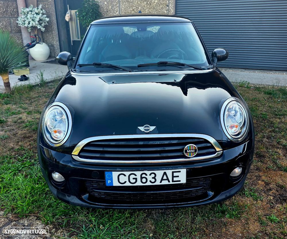 MINI 3 Portas Cooper D - 9