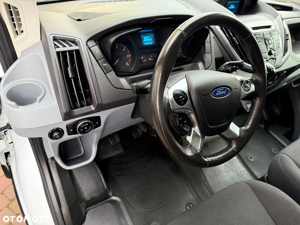 Ford Transit 2,2 L2H3 - 22