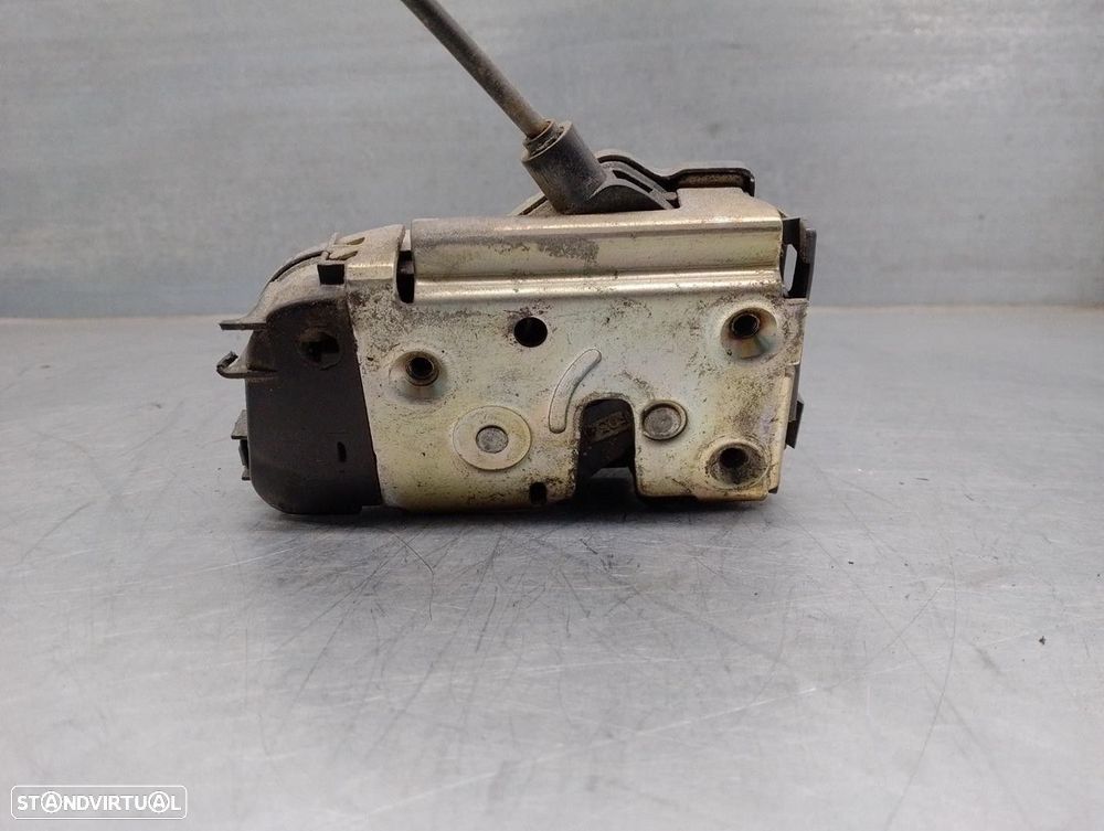 FECHADURA PORTA TRASEIRA DIREITA RENAULT LAGUNA II 2001 -009153 - 3