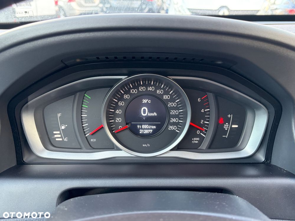 Volvo XC 60 D4 Edition Pro - 21