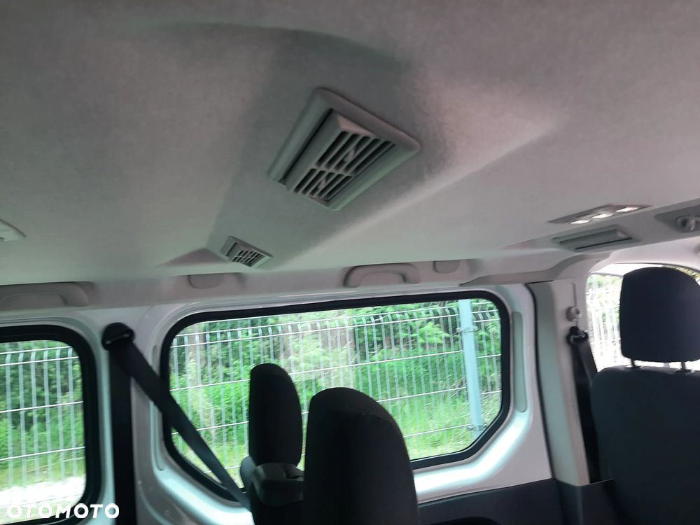 Renault Trafic 2.0 dCi - 7